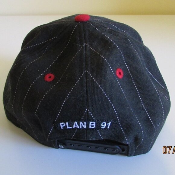 𝅺PLAN B Hat - Picture 5 of 6